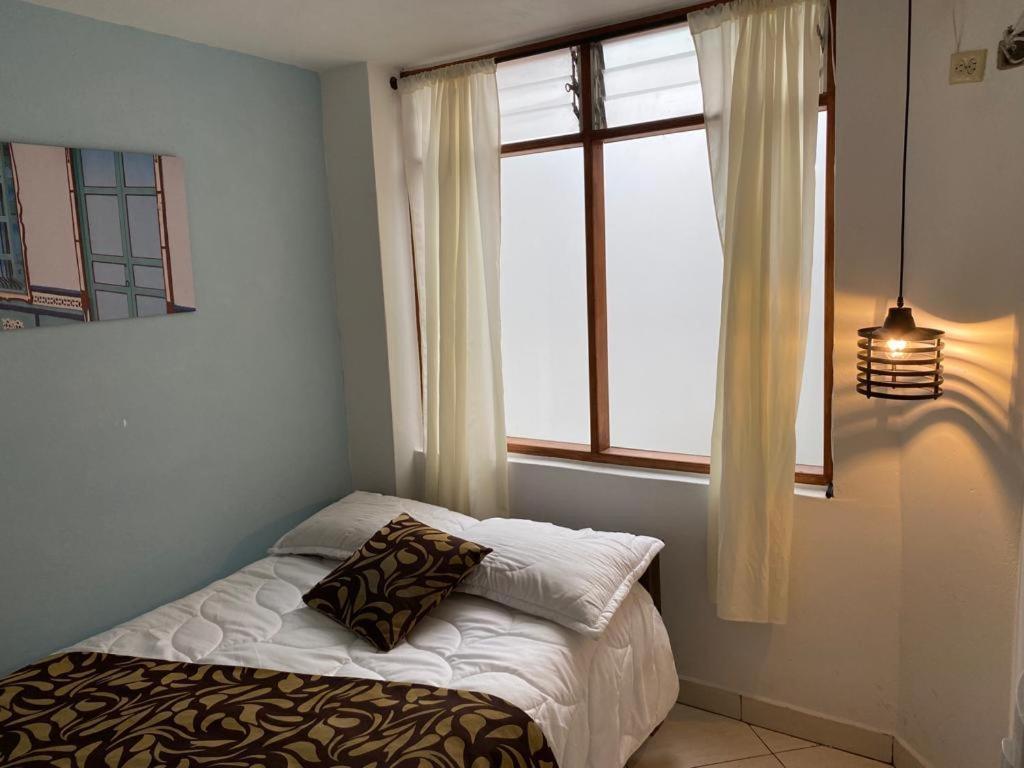 Hostel-Affordable Rooms With Private Bathroom San Juan Guatapé Exteriör bild