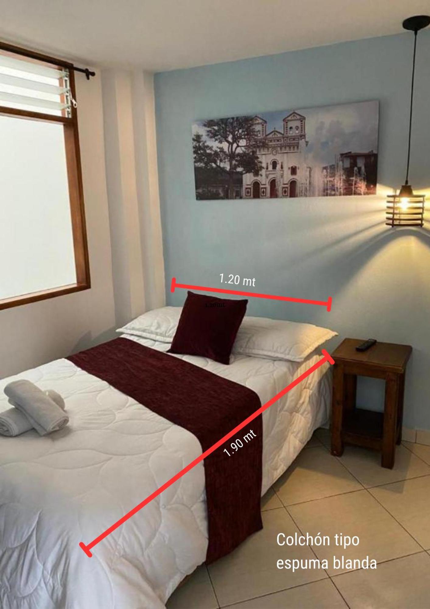 Hostel-Affordable Rooms With Private Bathroom San Juan Guatapé Exteriör bild